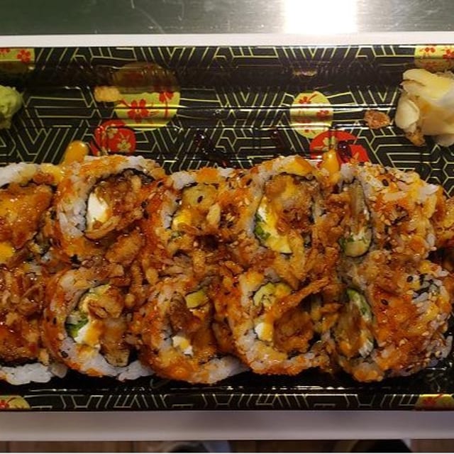 Litchi Delight Roll.